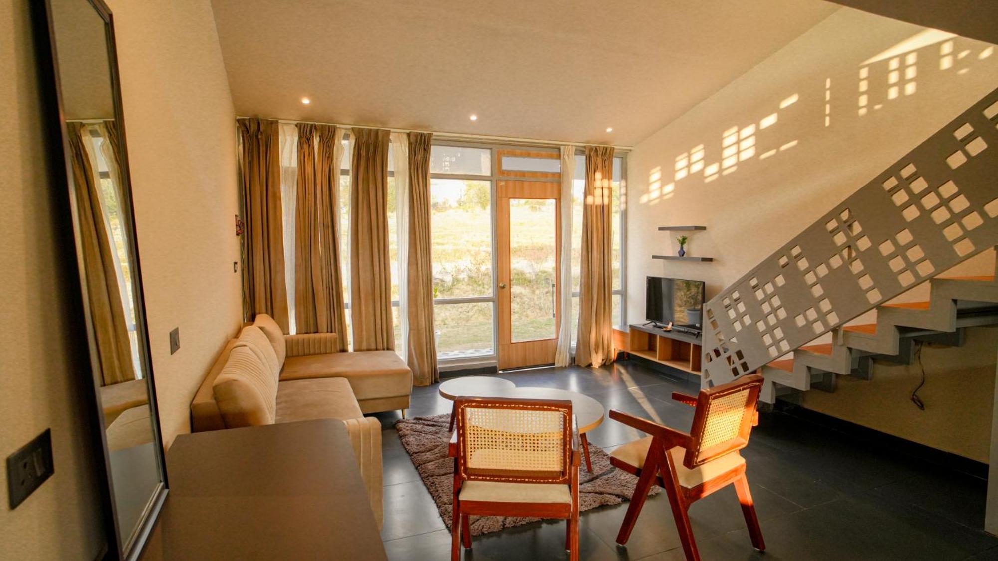 Bir Valley Retreat Luaran gambar
