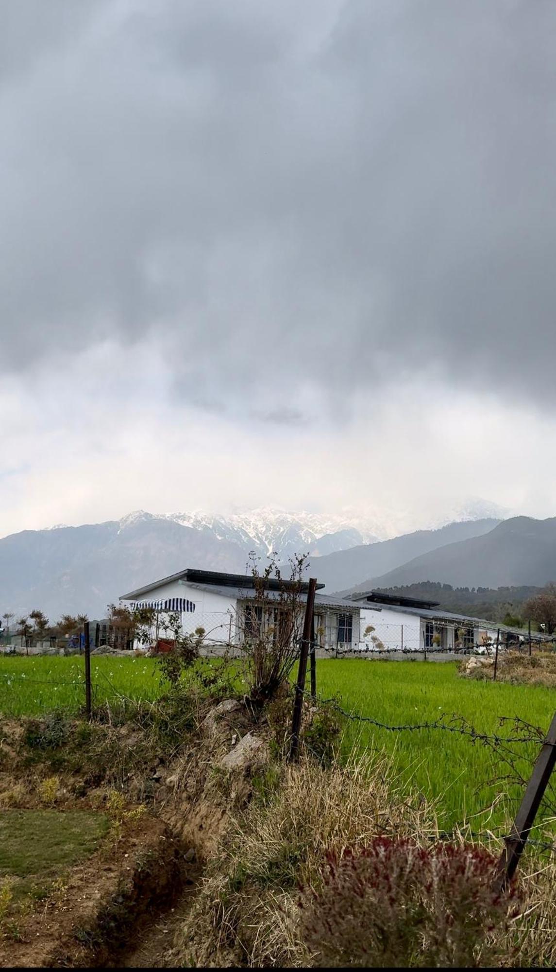 Bir Valley Retreat Luaran gambar